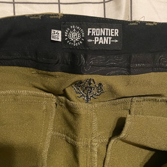 Born Primitive Frontier Pants. 34 Regular. Green. Outdoor Hiking Pants - Picture 3 of 5